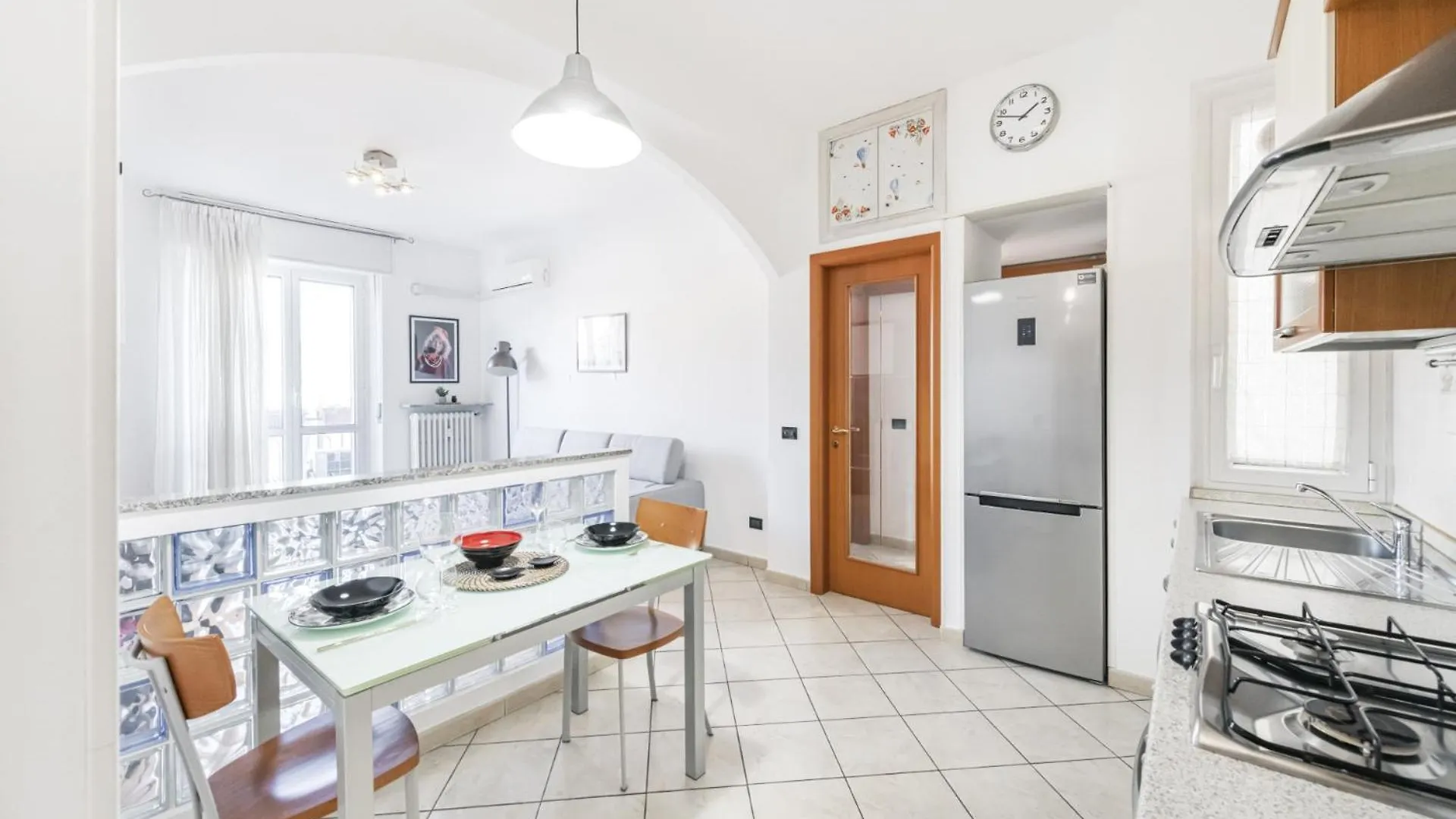 Easylife - Design E Funzionalita Zona Porta Romana Milan 0*,  Italy